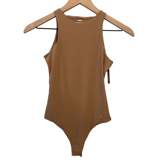 SKIMS FITS EVERYBODY HIGH NECK BODYSUIT/ SIENNA/ Size Small NWT - Picture 1 of 5